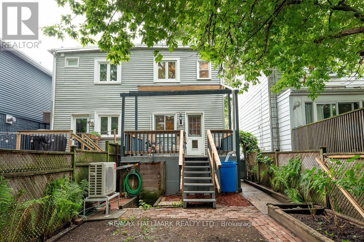703 Craven Road, Toronto, Ontario  M4L 2Z7 - Photo 44 - E13721404
