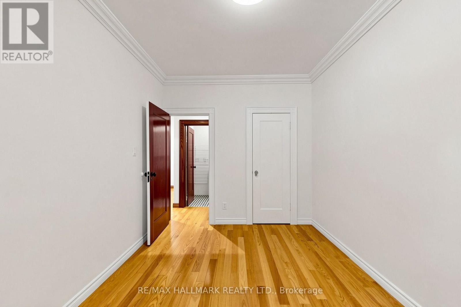 Main - 166 Cambridge Avenue, Toronto, Ontario  M4K 2L9 - Photo 28 - E13721406