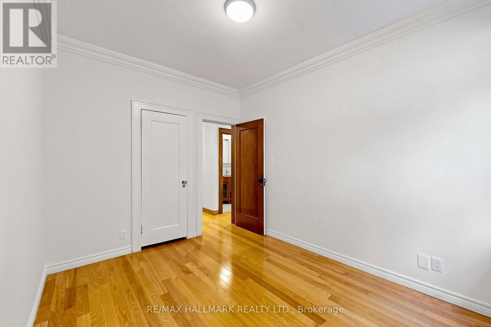 Main - 166 Cambridge Avenue, Toronto, Ontario  M4K 2L9 - Photo 32 - E13721406