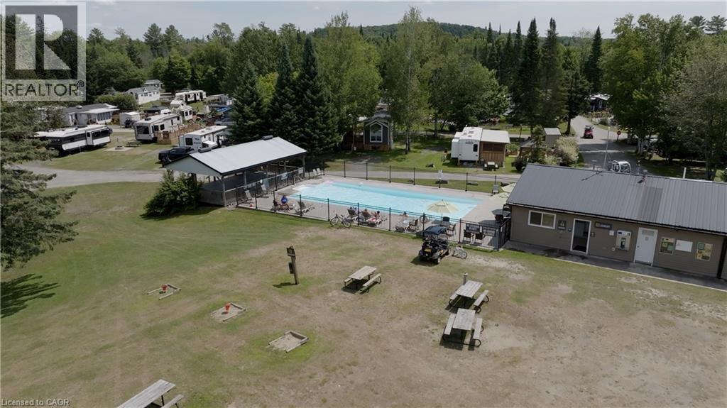 85 Hutchinson Beach Road Unit# B56, Huntsville, Ontario  P1H 1N4 - Photo 10 - 40800838