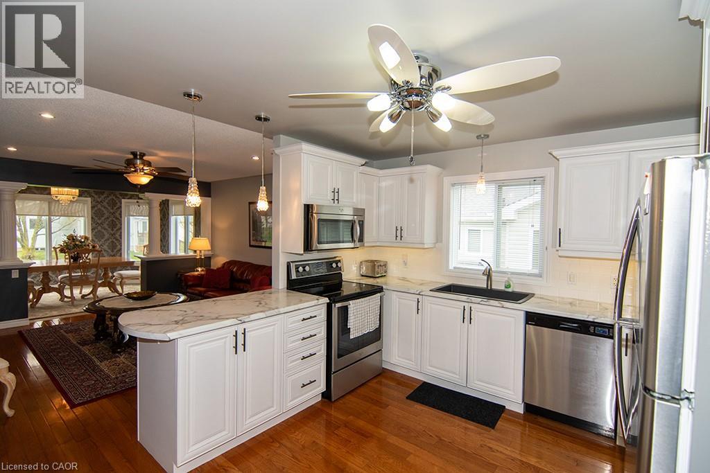 156 Gracehill Crescent, Freelton, Ontario  L8B 1A5 - Photo 18 - 40799056