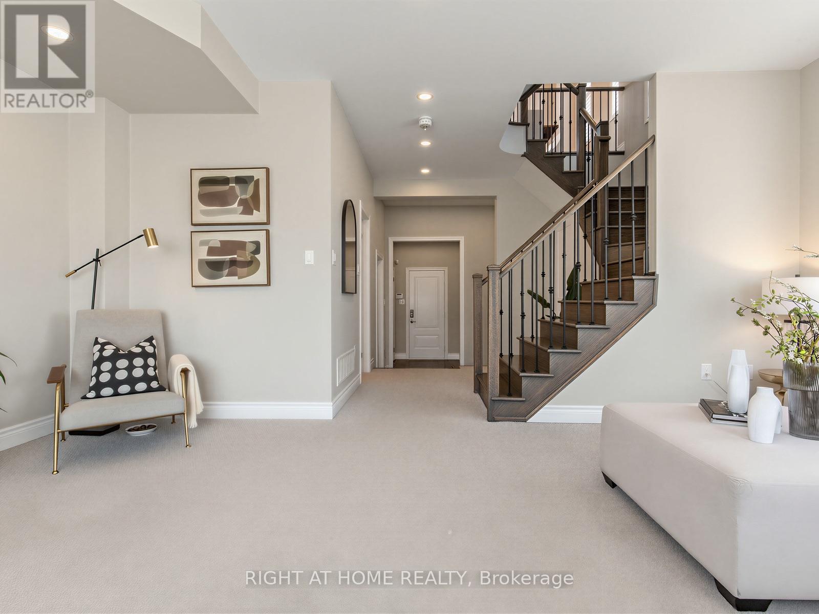 88 Crimson Forest Drive, Vaughan, Ontario  L6A 4Z8 - Photo 8 - N13721264