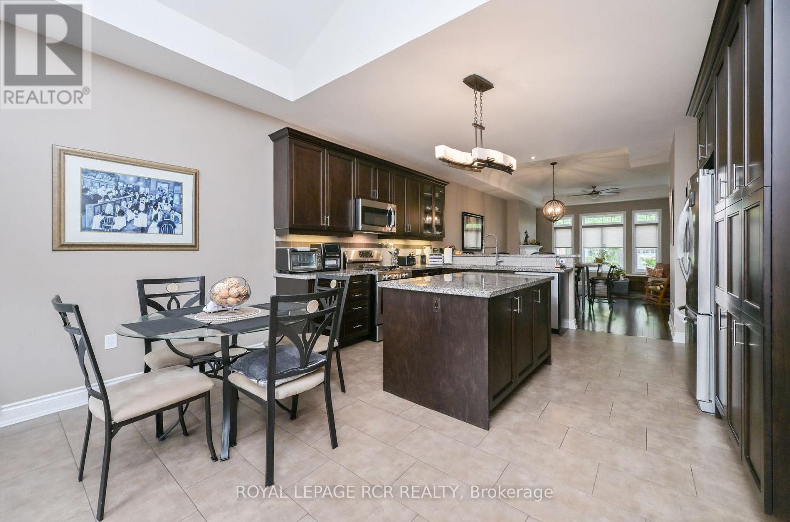 32 Hillcrest Drive, New Tecumseth, Ontario  L9R 0N4 - Photo 6 - N13721298