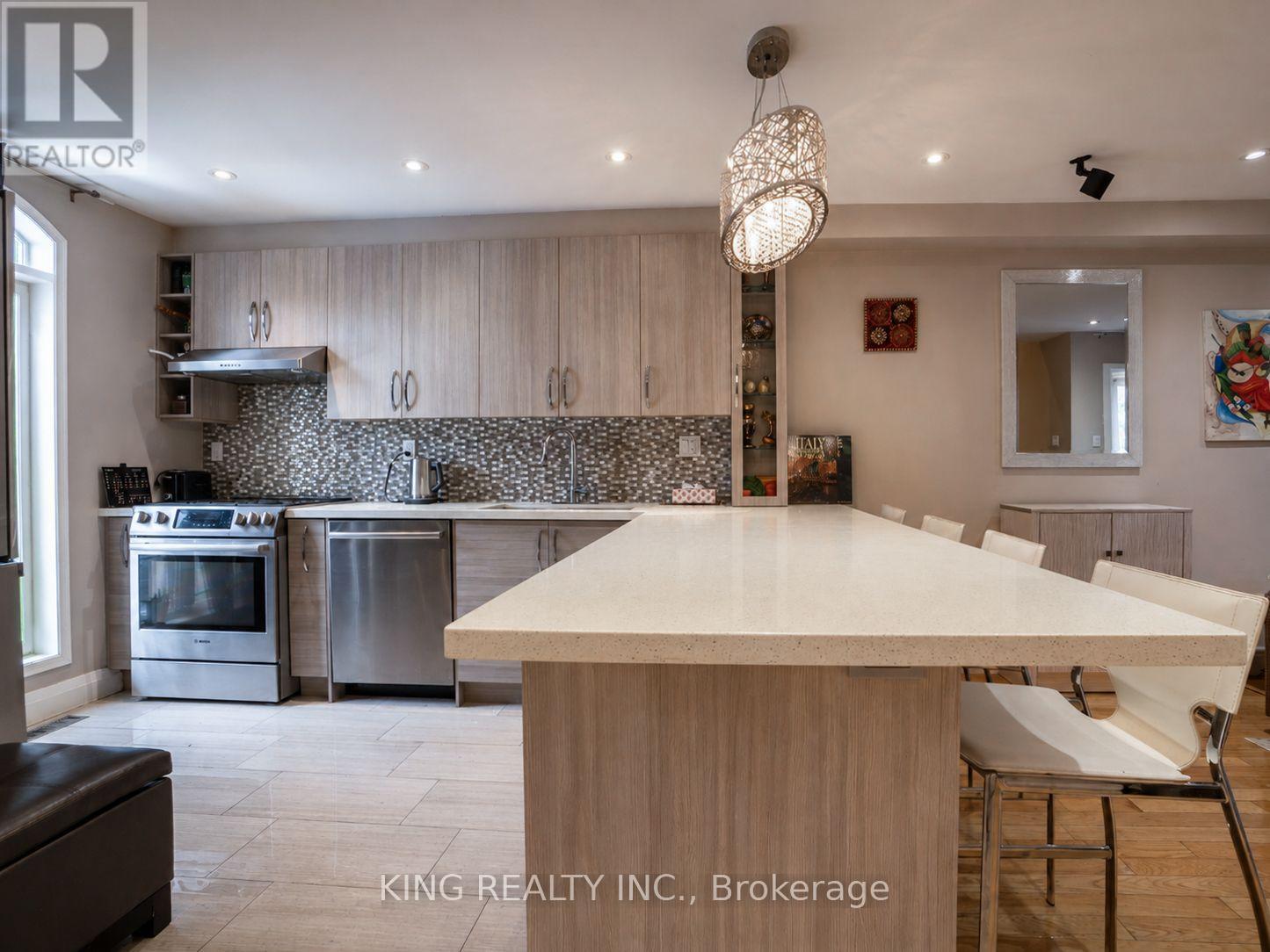 149 Dolce Crescent, Vaughan, Ontario  L4H 3C7 - Photo 5 - N13721310