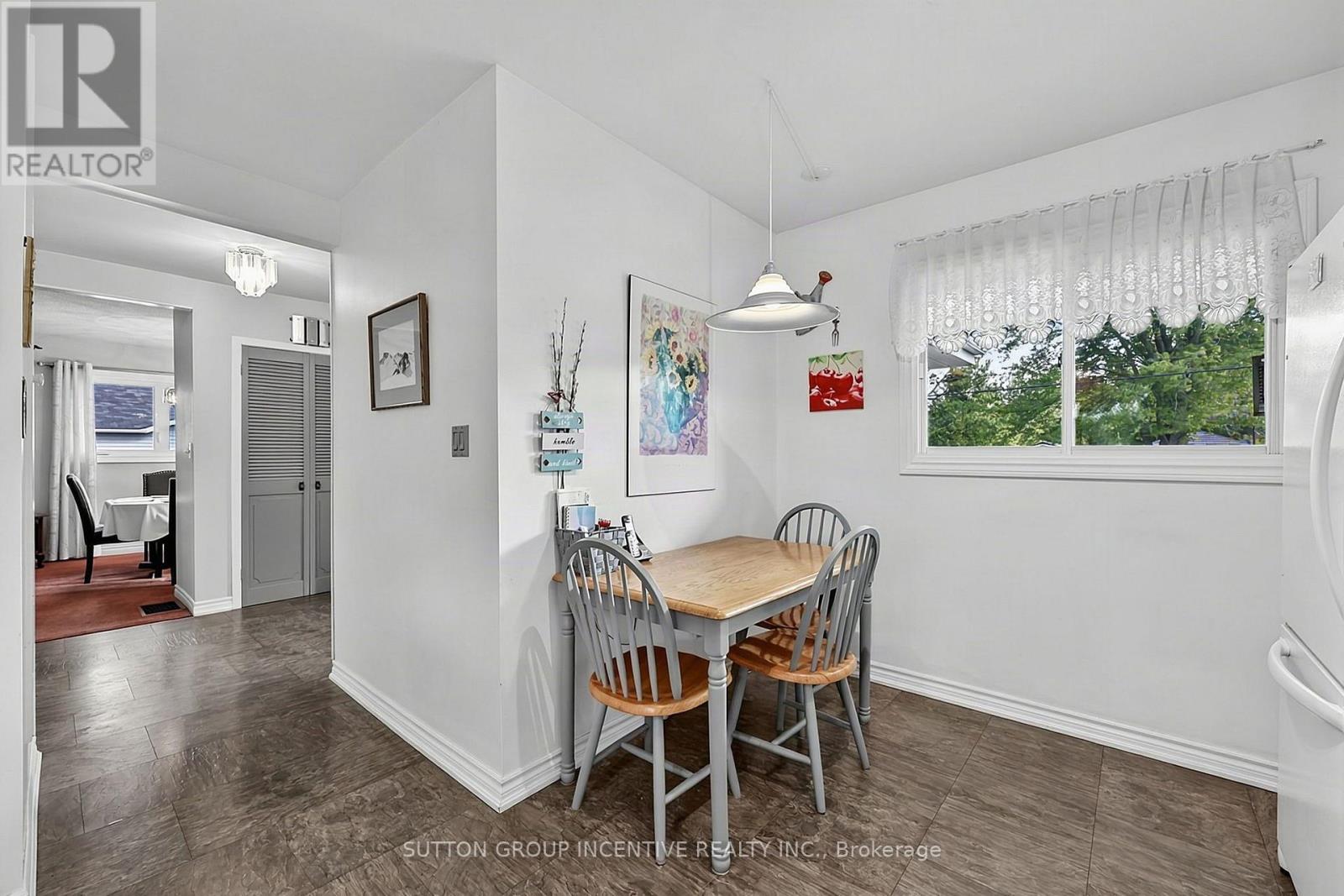 1006 Lebanon Drive, Innisfil, Ontario  L9S 2B7 - Photo 19 - N13721492