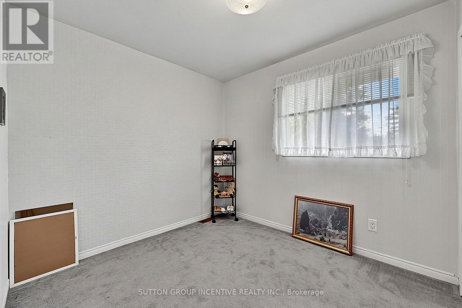 1006 Lebanon Drive, Innisfil, Ontario  L9S 2B7 - Photo 22 - N13721492