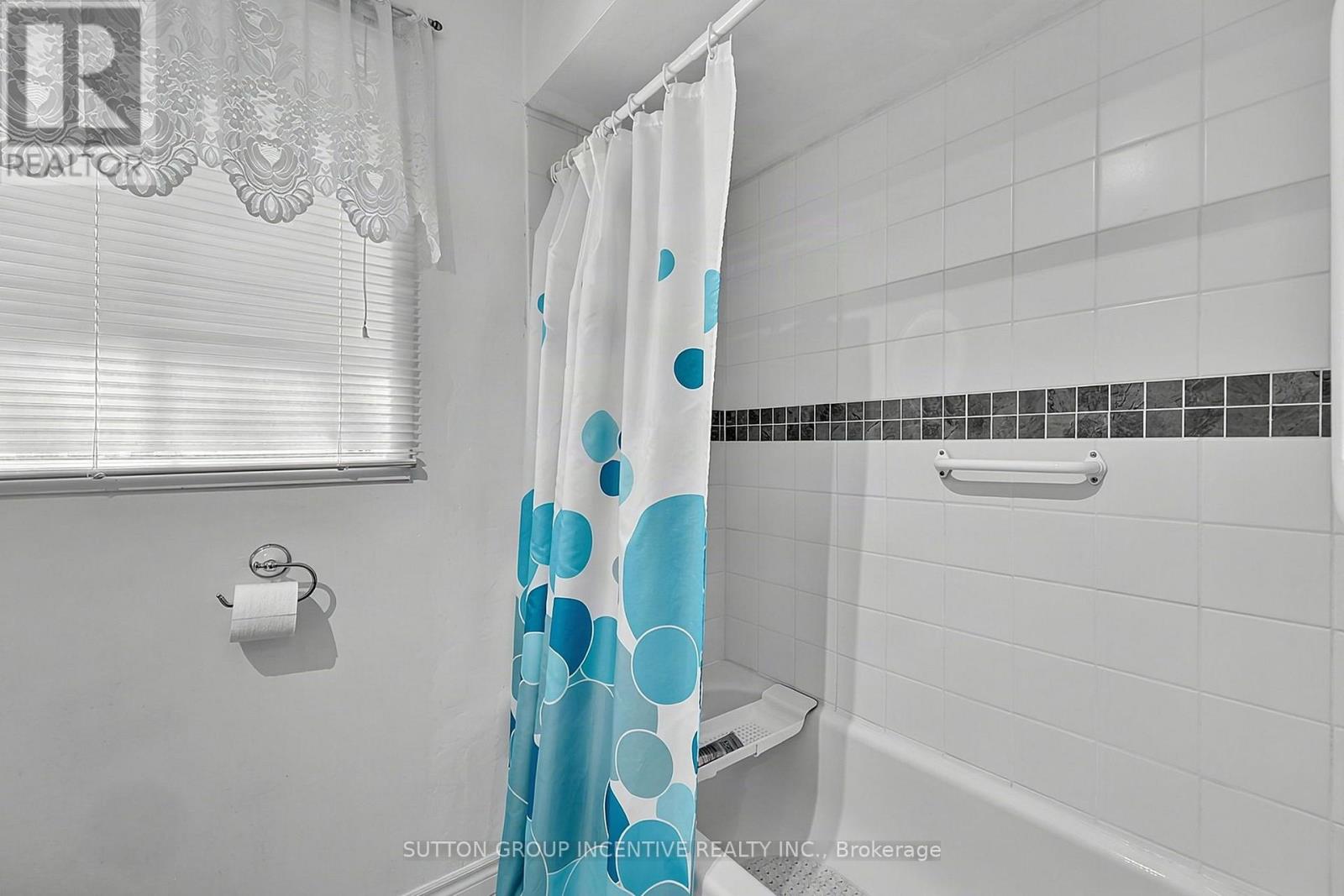 1006 Lebanon Drive, Innisfil, Ontario  L9S 2B7 - Photo 27 - N13721492