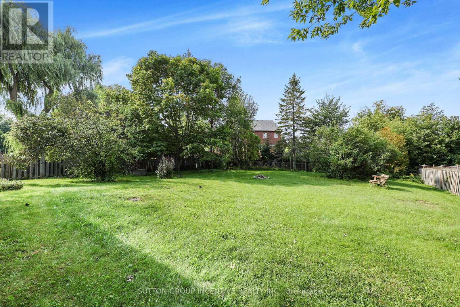 1006 Lebanon Drive, Innisfil, Ontario  L9S 2B7 - Photo 40 - N13721492