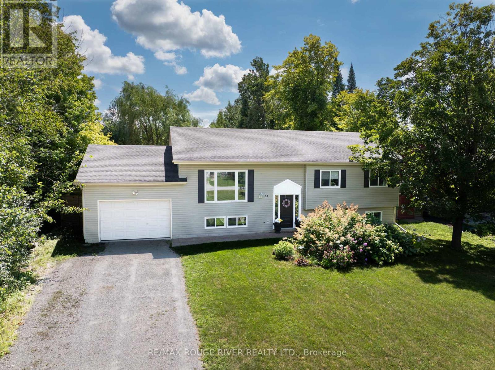 33 CREEK DRIVE, Georgina, Ontario