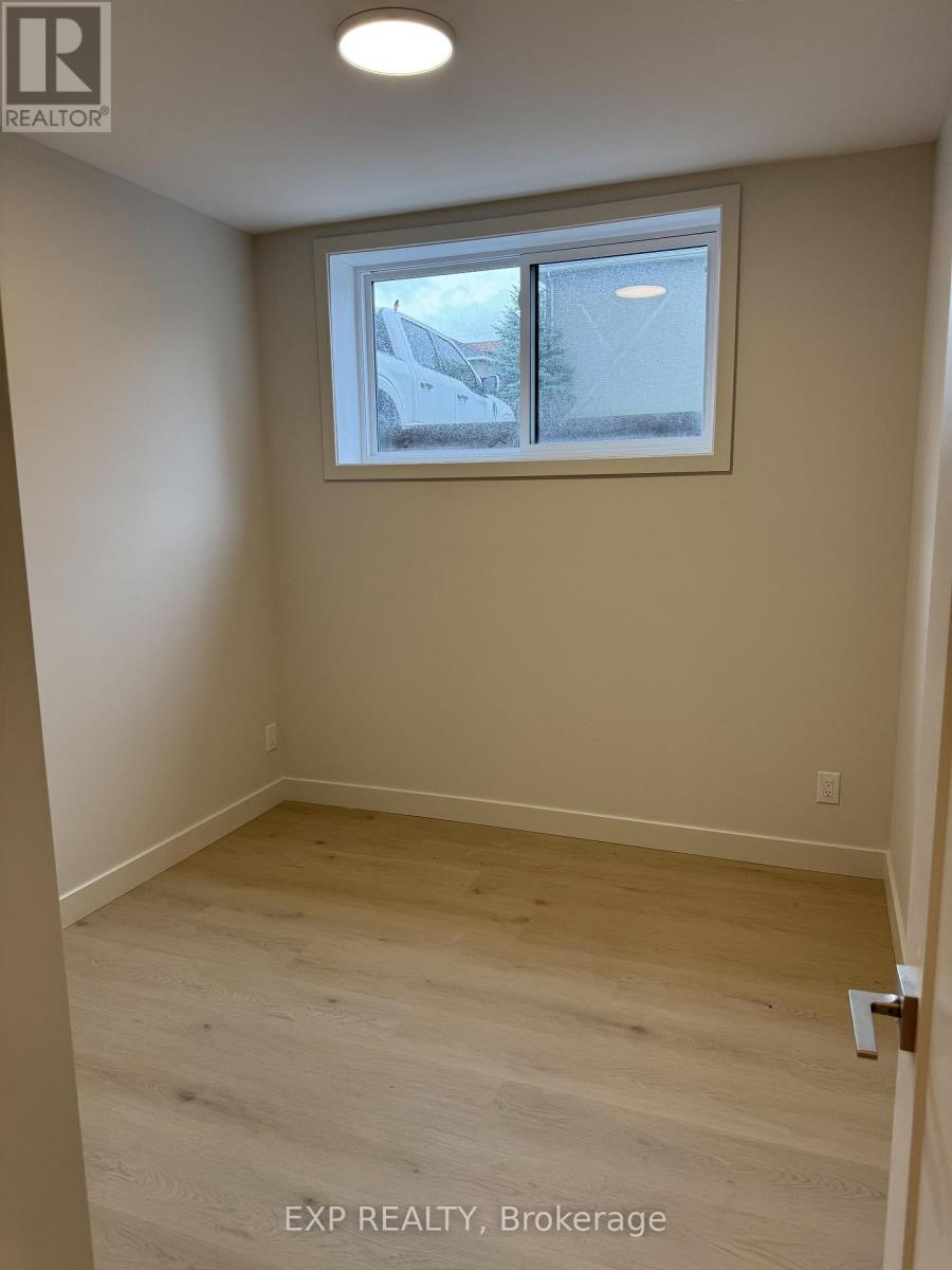 1 - 1301 Dorchester Avenue, Ottawa, Ontario K1Z 8E8 - Photo 6 - X13721324