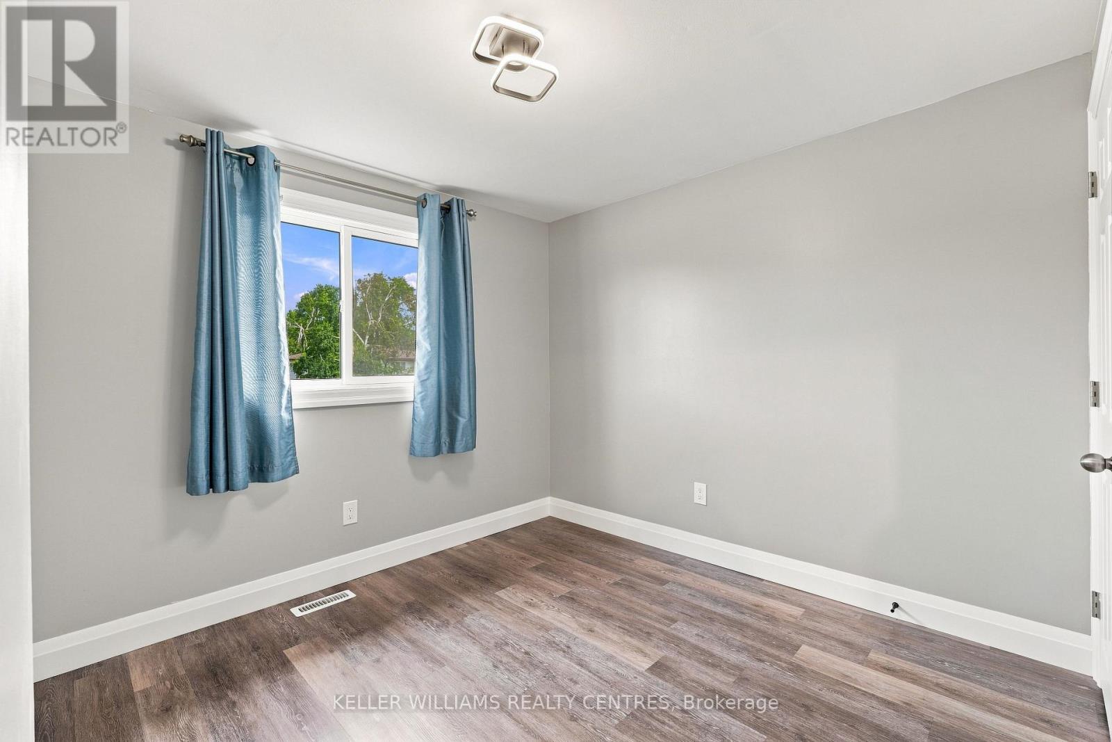 36 Chaucer Crescent, Barrie (Letitia Heights), Ontario  L4N 4T7 - Photo 23 - S13721386