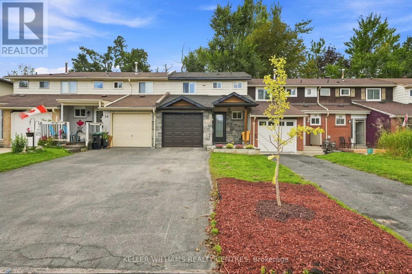 36 Chaucer Crescent, Barrie (Letitia Heights), Ontario  L4N 4T7 - Photo 3 - S13721386