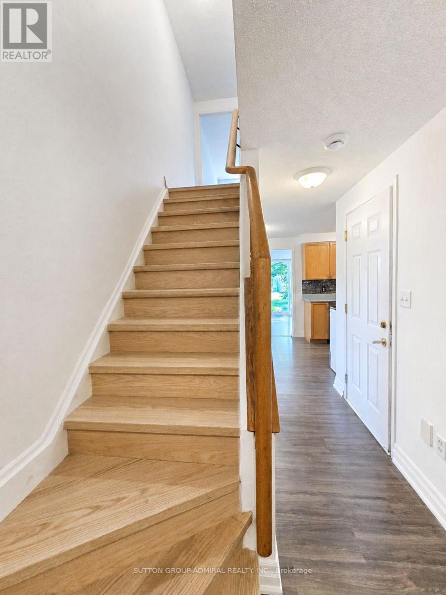 1 Seymour Crescent, Barrie (Holly), Ontario  L4N 8N4 - Photo 15 - S13721412