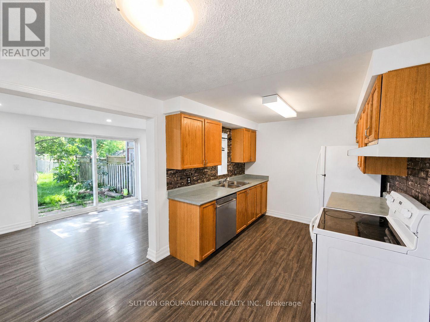 1 Seymour Crescent, Barrie (Holly), Ontario  L4N 8N4 - Photo 9 - S13721412