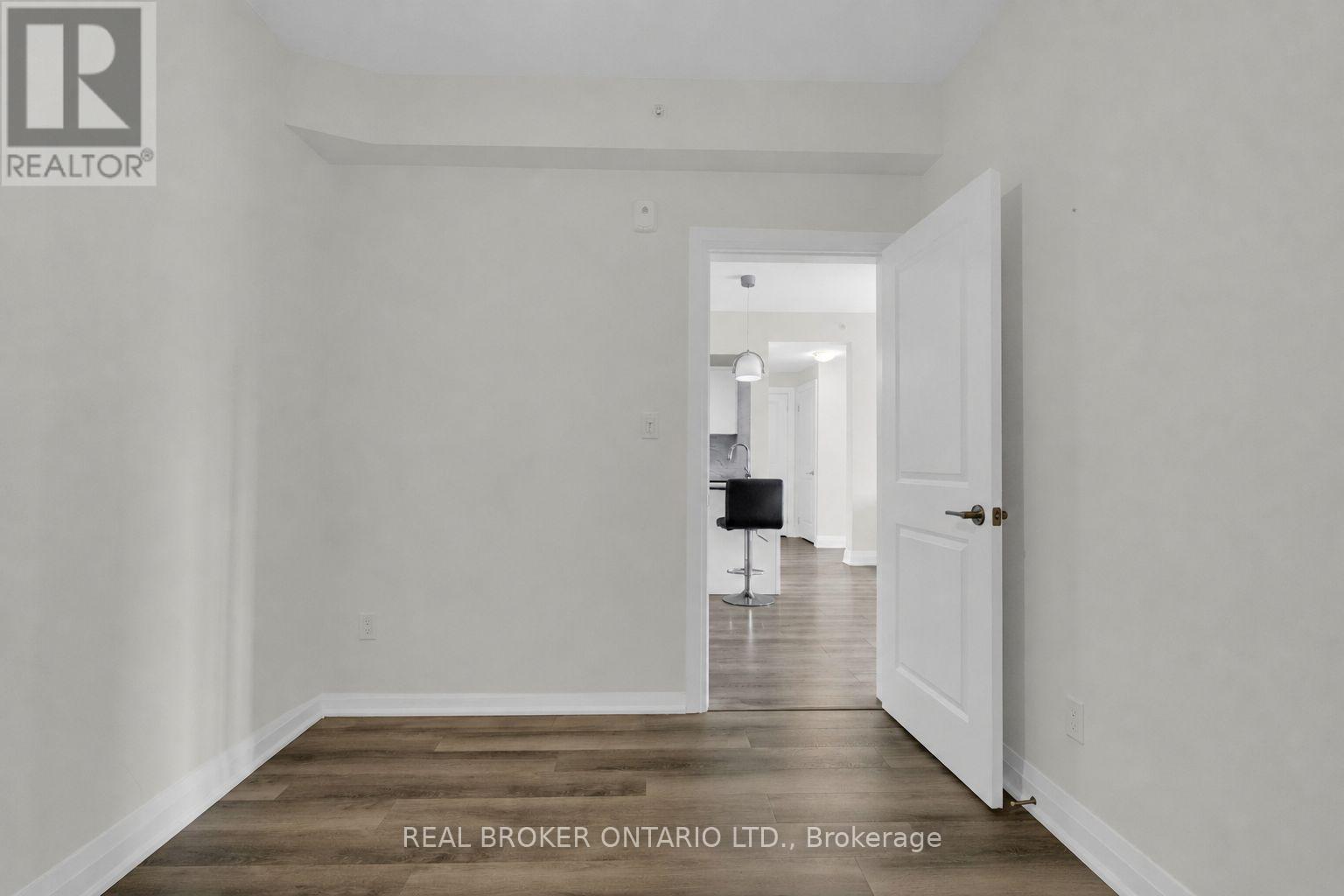 604 - 299 Cundles Road E, Barrie, Ontario  L4M 0K9 - Photo 15 - S13721448
