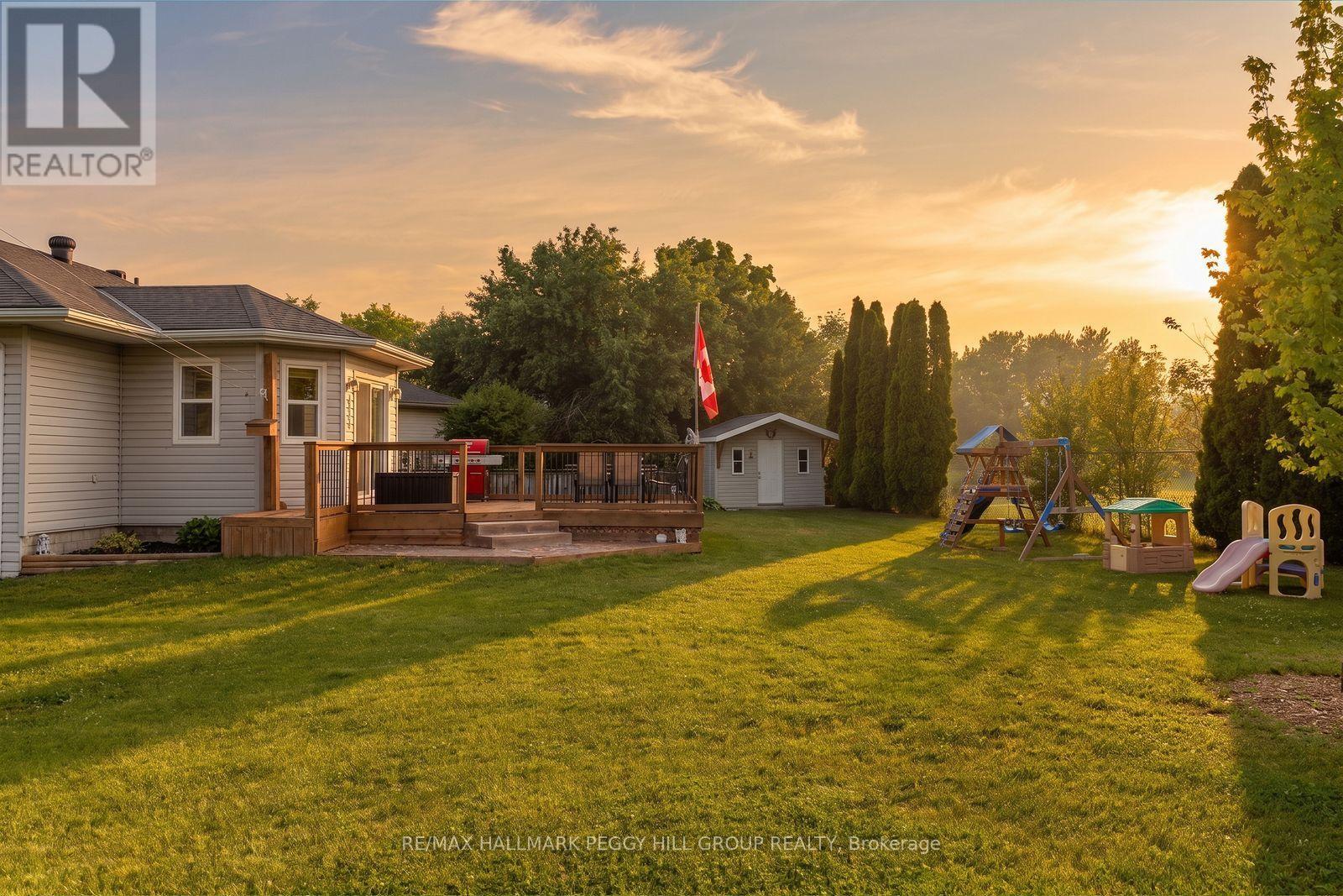5 Allan Court, Springwater (Elmvale), Ontario  L0L 1P0 - Photo 2 - S13721518