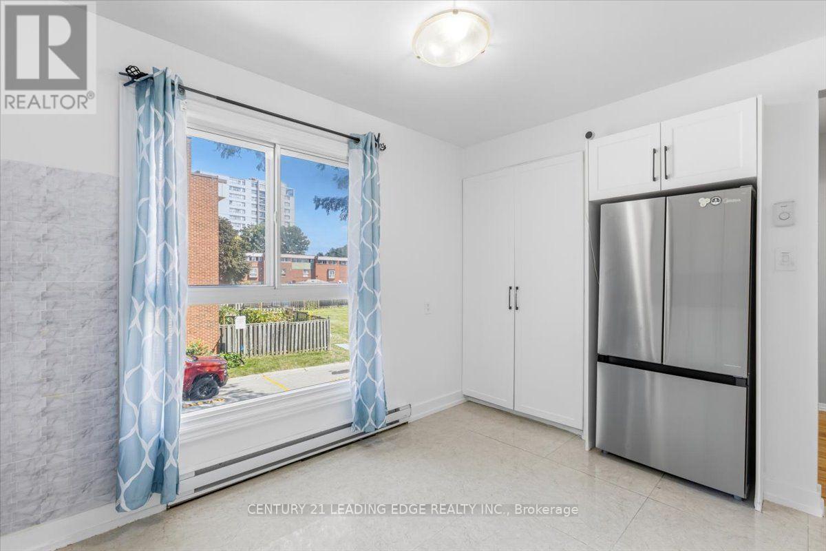43 - 28 Sebastian Cabot Way, Toronto, Ontario  M3N 2T3 - Photo 14 - W13717930