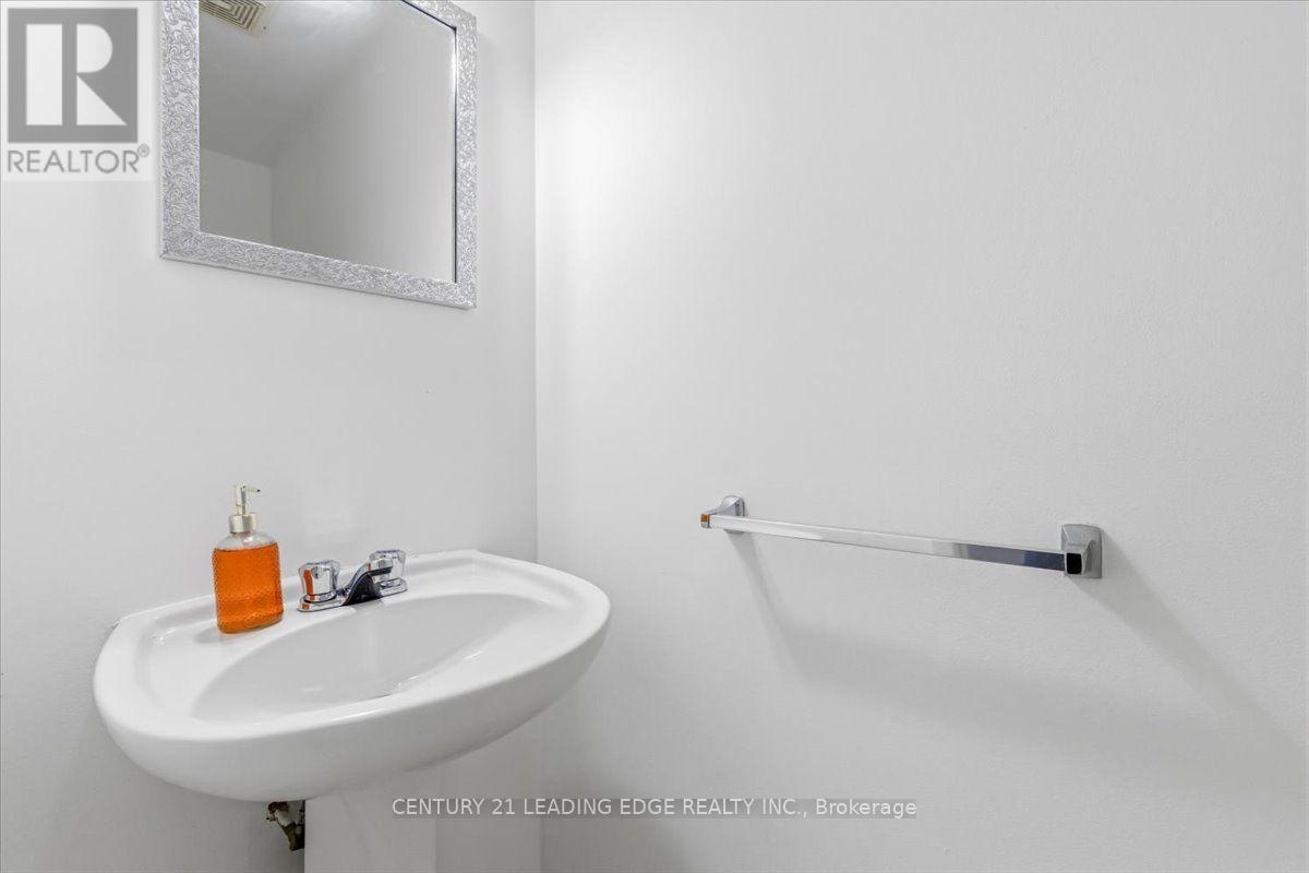 43 - 28 Sebastian Cabot Way, Toronto, Ontario  M3N 2T3 - Photo 6 - W13717930