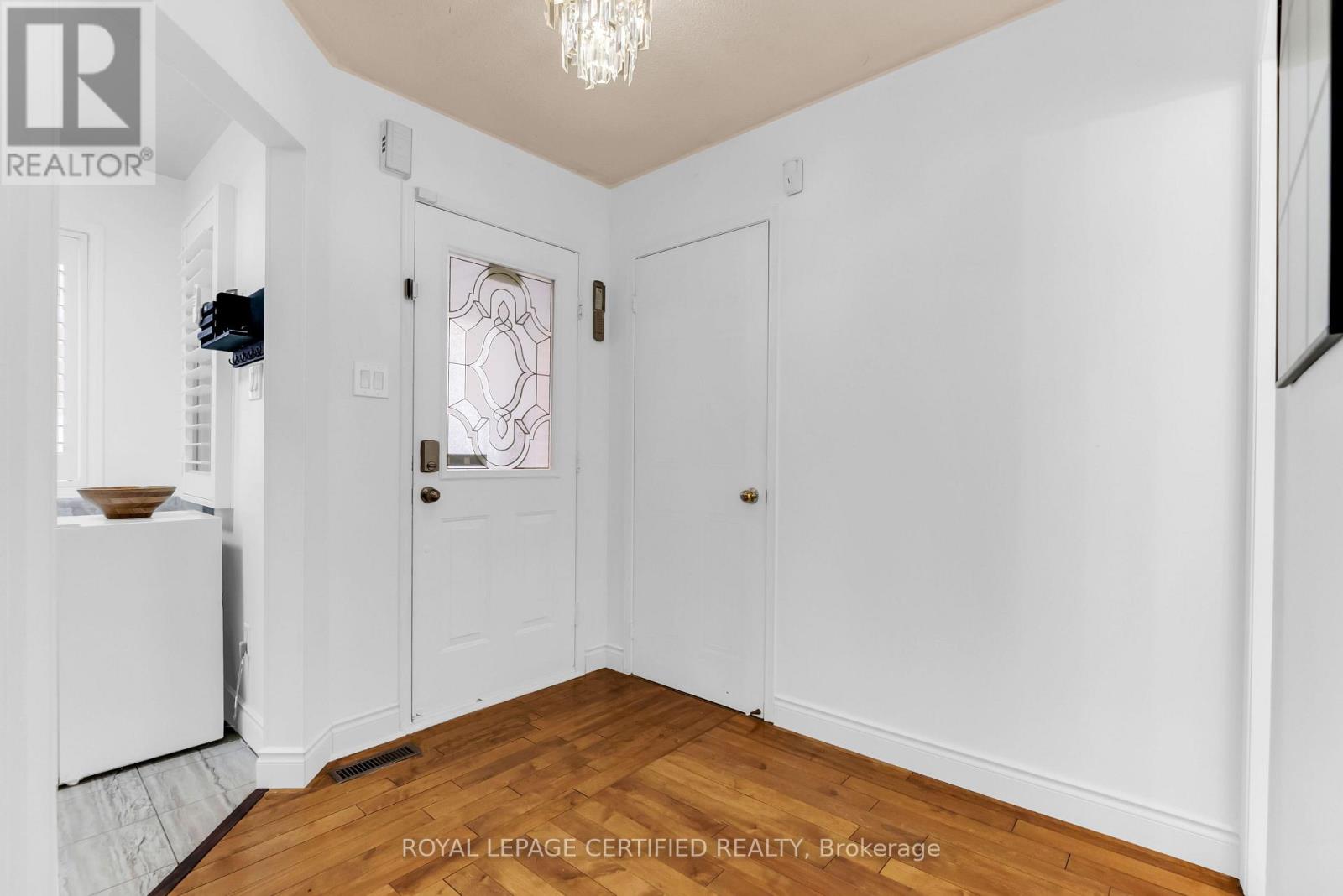 5639 Whistler Crescent, Mississauga, Ontario  L4Z 3R7 - Photo 6 - W13721252
