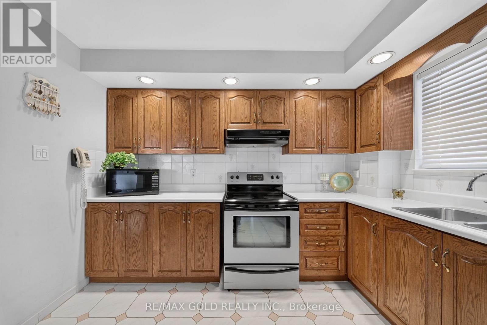 25 Drayton Crescent, Brampton, Ontario  L6T 3G6 - Photo 20 - W13721284