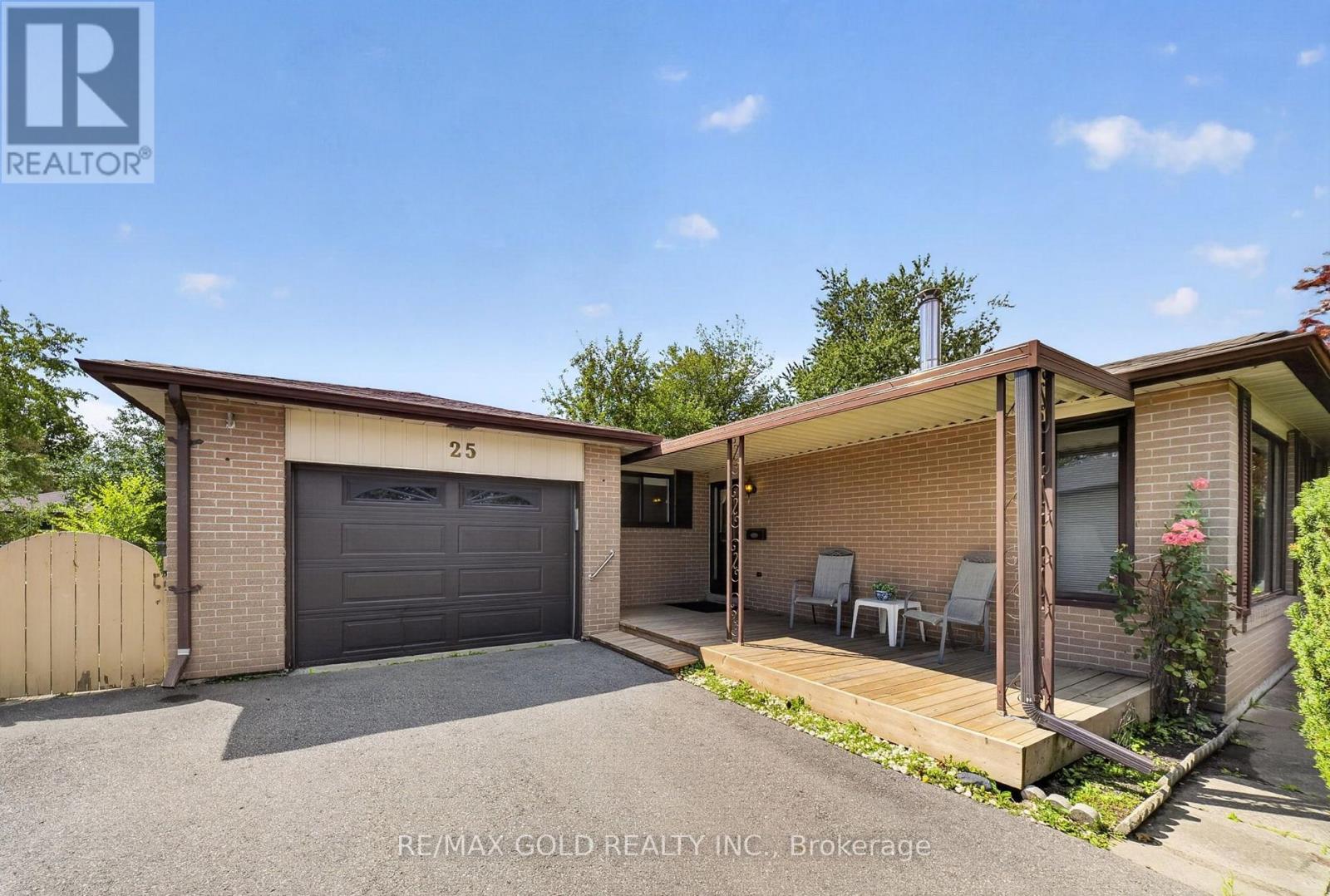 25 Drayton Crescent — photo 3