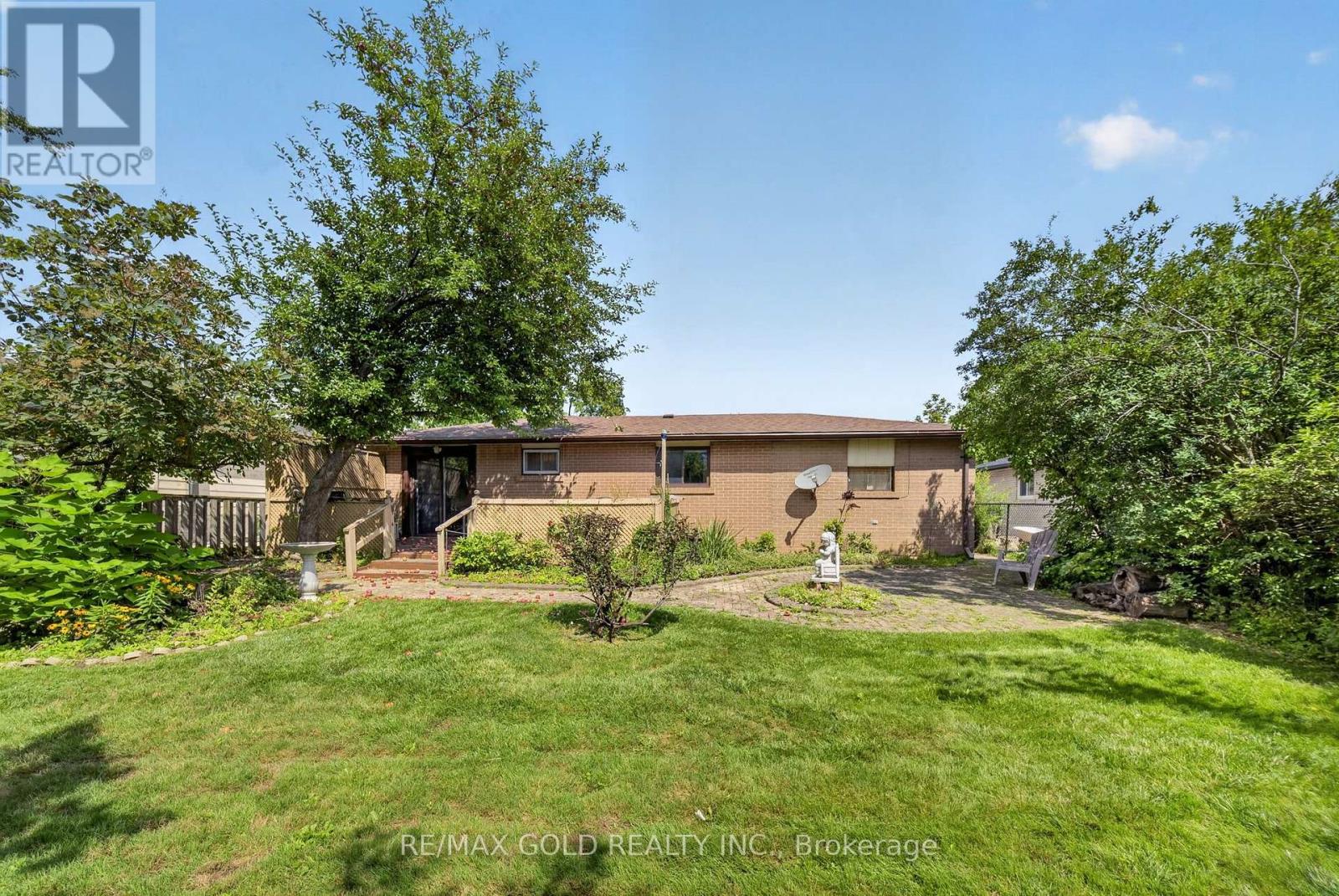 25 Drayton Crescent, Brampton, Ontario  L6T 3G6 - Photo 38 - W13721284