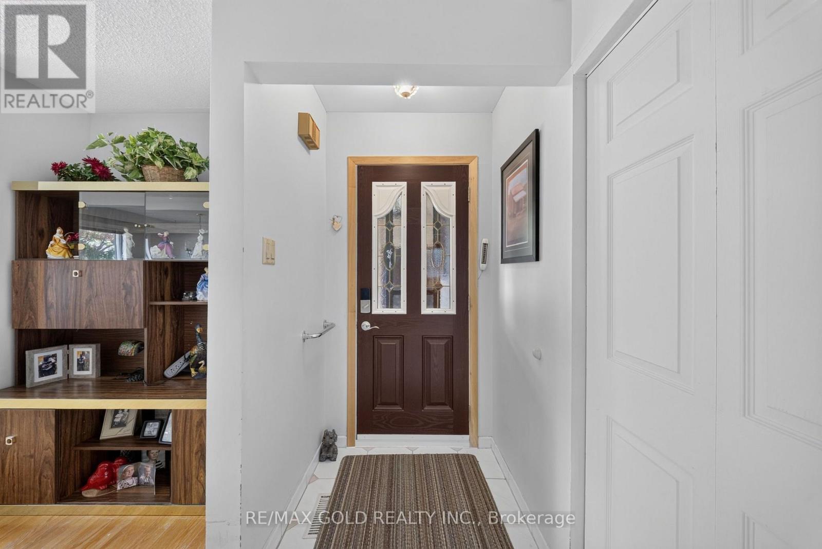 25 Drayton Crescent, Brampton, Ontario  L6T 3G6 - Photo 6 - W13721284