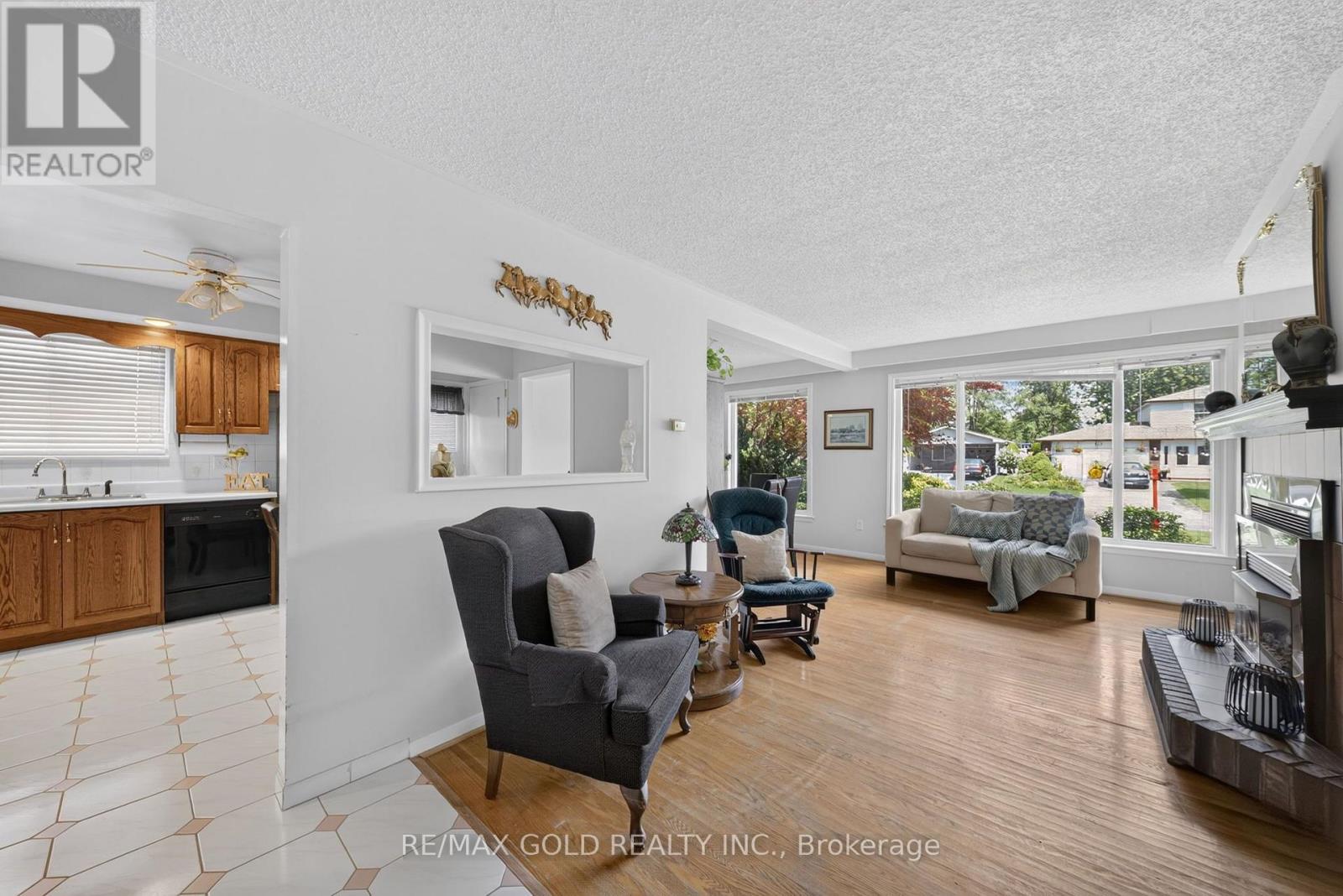 25 Drayton Crescent, Brampton, Ontario  L6T 3G6 - Photo 7 - W13721284