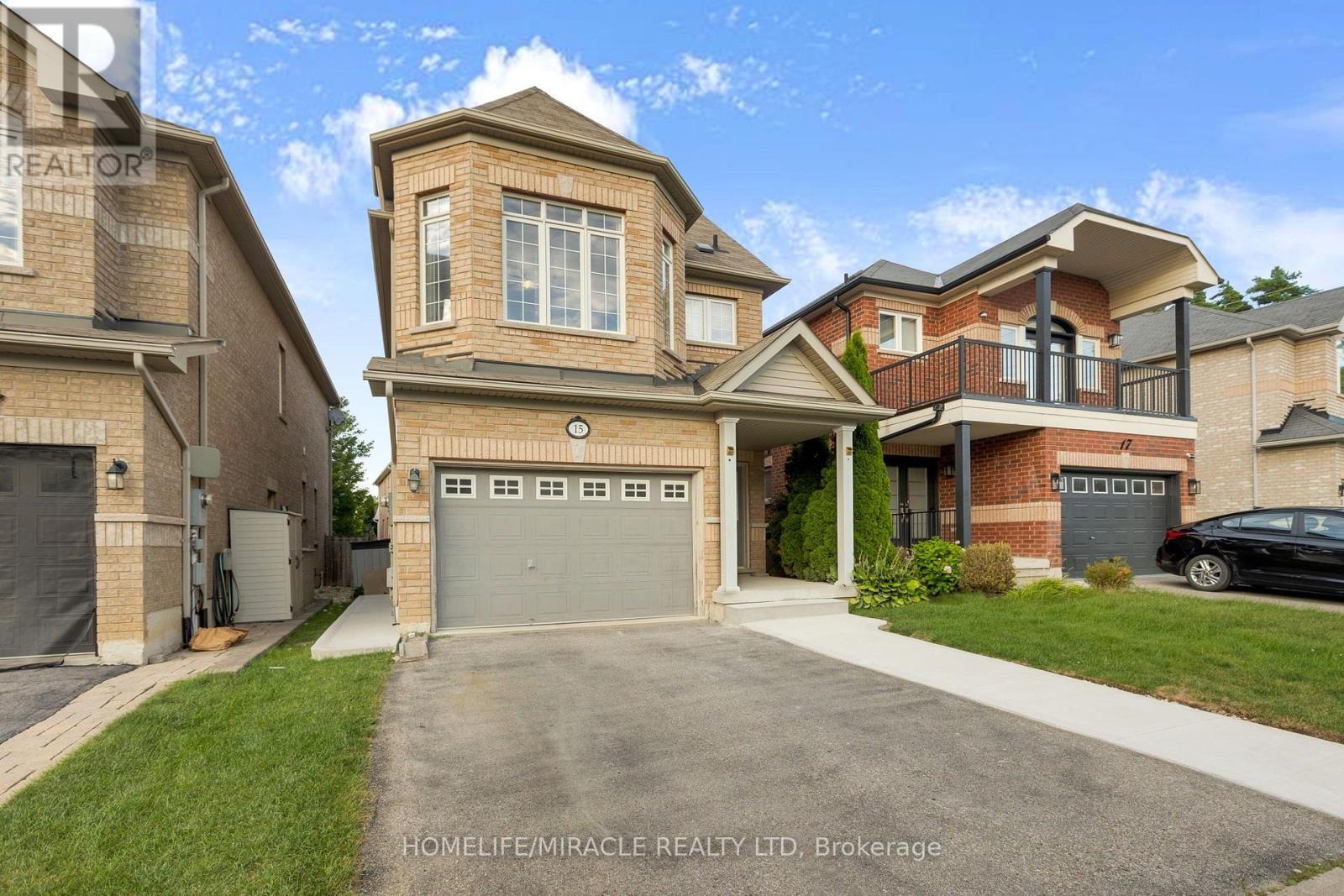 Main & Upper Floor - 15 Chetholme Place E, Halton Hills, Ontario  L7G 0B5 - Photo 2 - W13721356