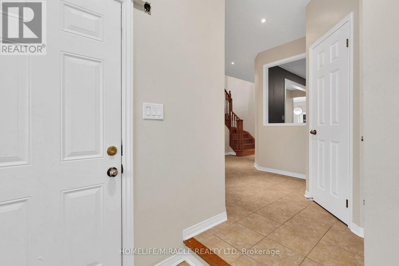 Main & Upper Floor - 15 Chetholme Place E, Halton Hills, Ontario  L7G 0B5 - Photo 26 - W13721356