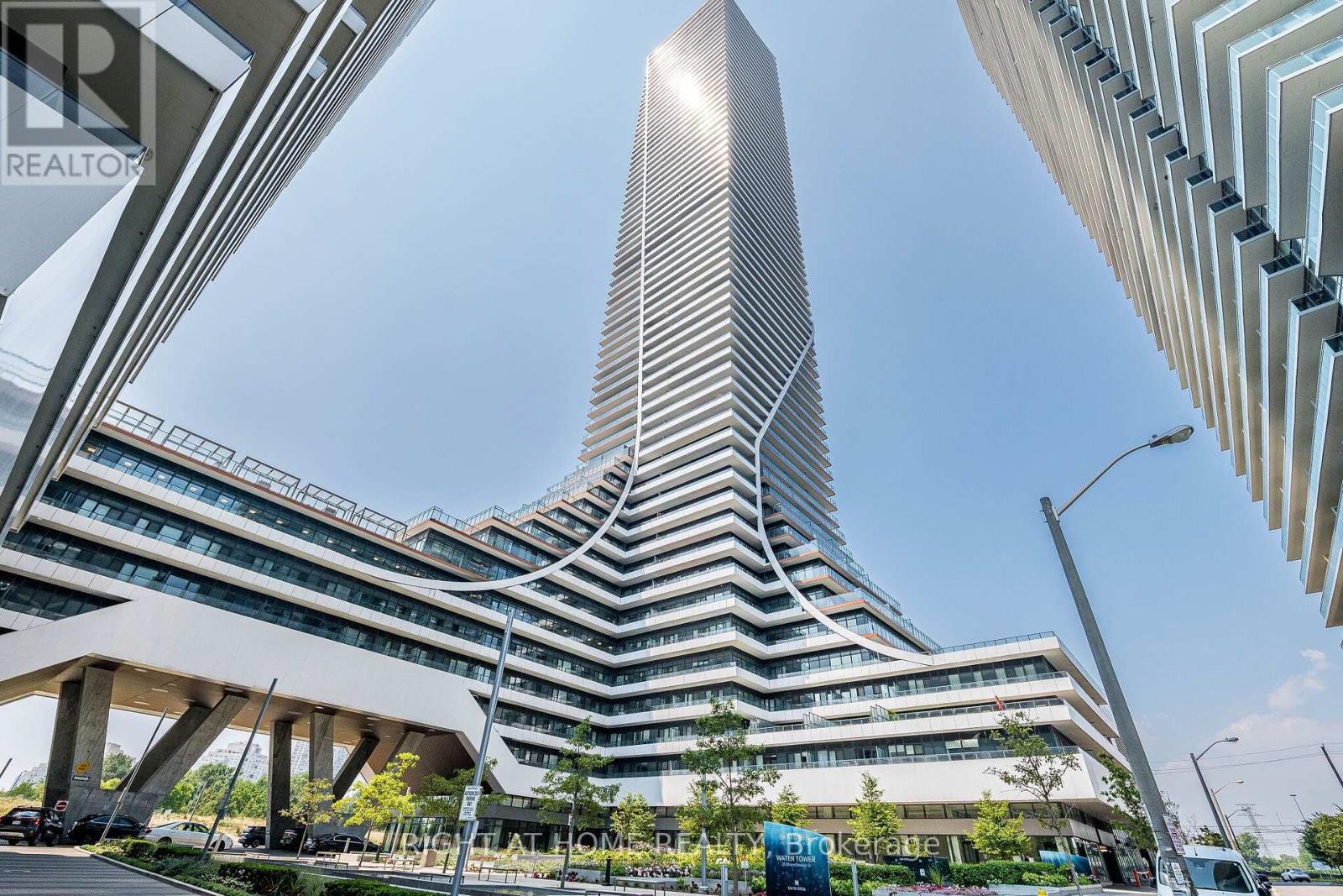 431 - 30 SHORE BREEZE DRIVE, Toronto, Ontario