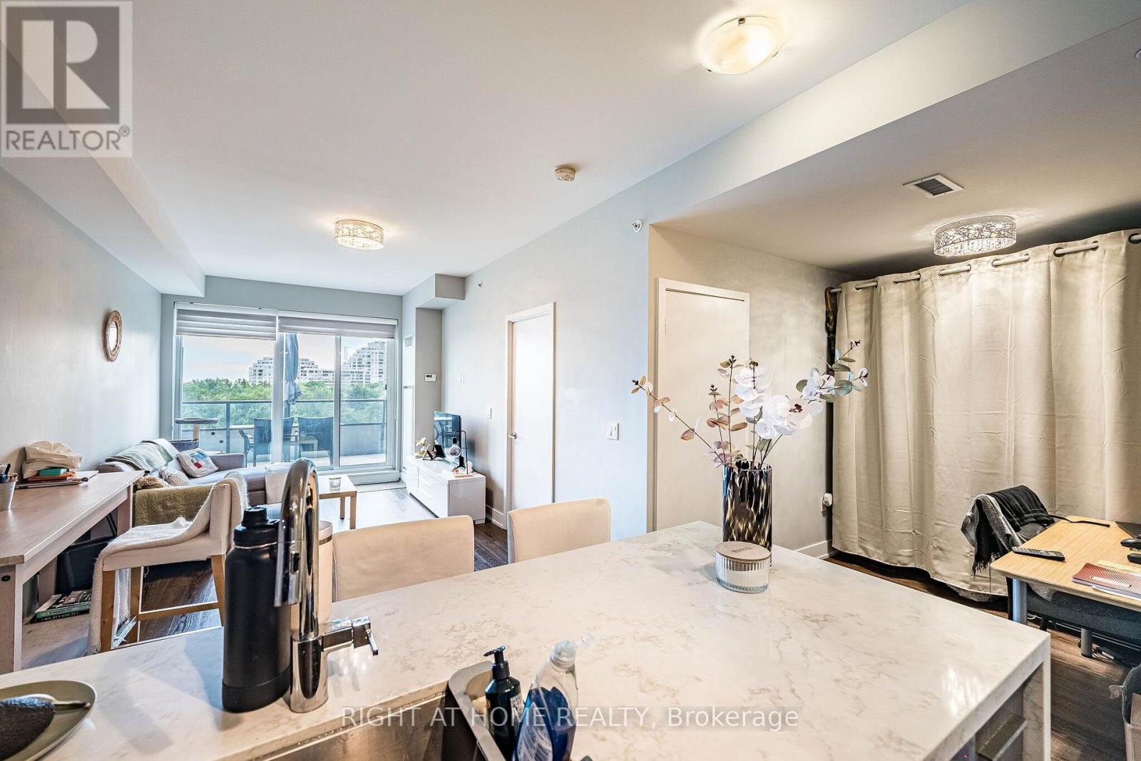 431 - 30 Shore Breeze Drive, Toronto, Ontario  M8V 0J1 - Photo 7 - W13721414