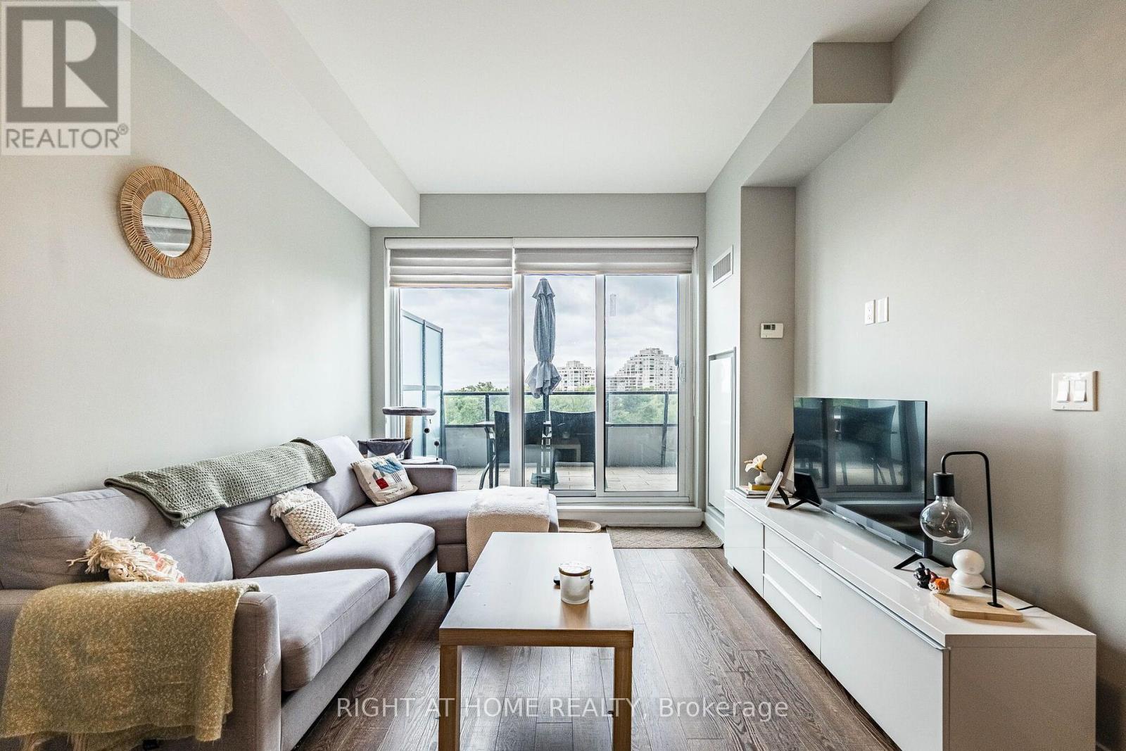 431 - 30 Shore Breeze Drive, Toronto, Ontario  M8V 0J1 - Photo 9 - W13721414
