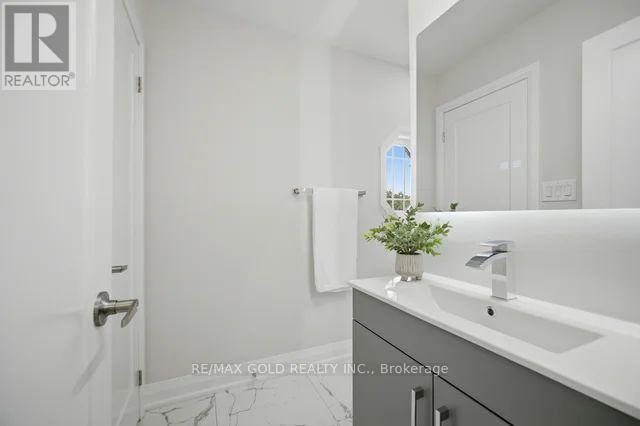 7334 Lowville Heights, Mississauga, Ontario  L5N 8L4 - Photo 28 - W13721522