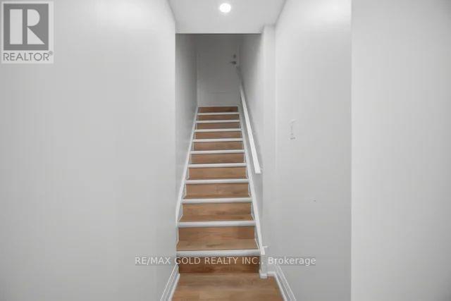 7334 Lowville Heights, Mississauga, Ontario  L5N 8L4 - Photo 32 - W13721522