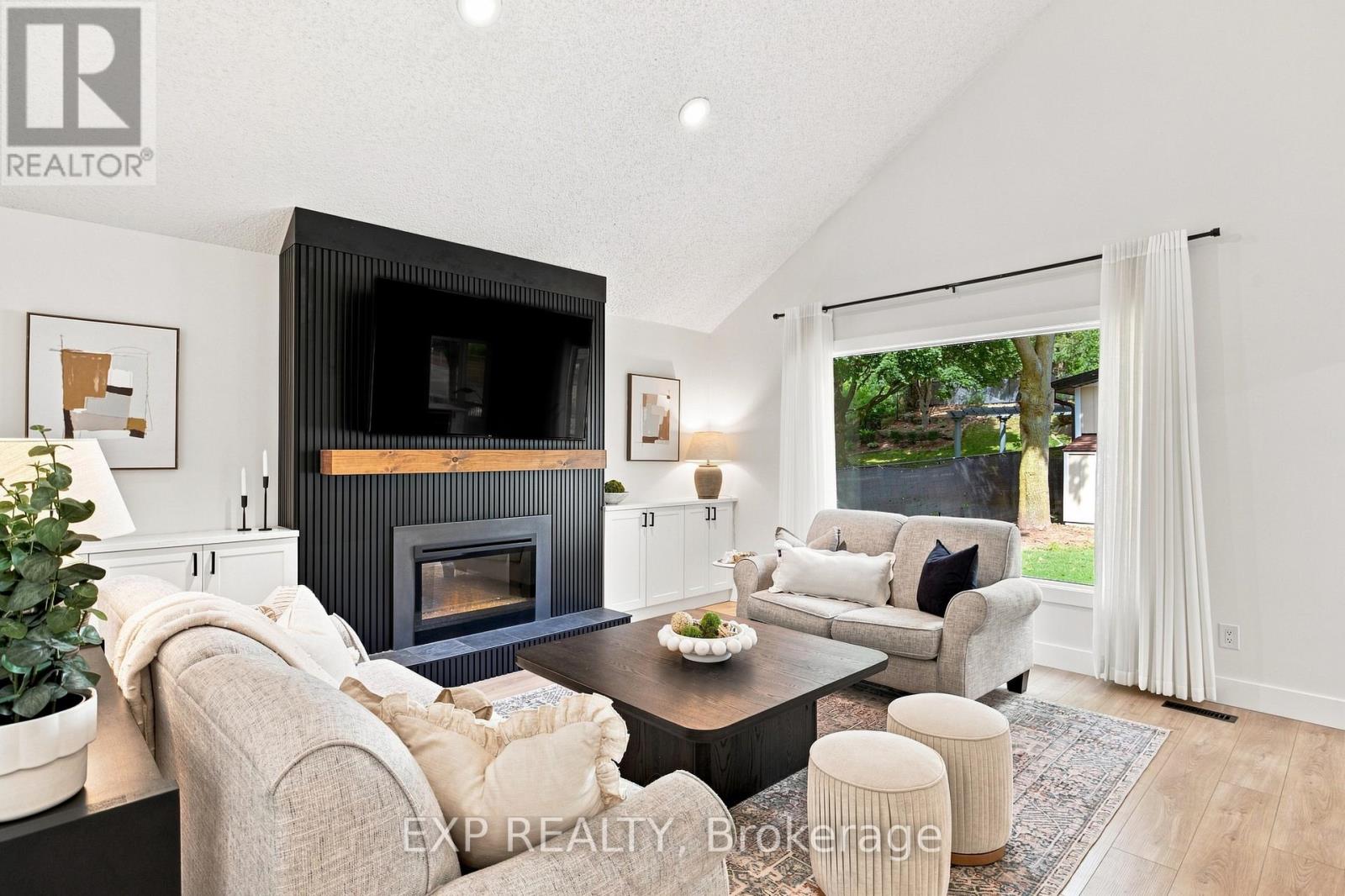 62 Corfield Drive, Kitchener, Ontario N2A 3W9 - Photo 22 - X13721272