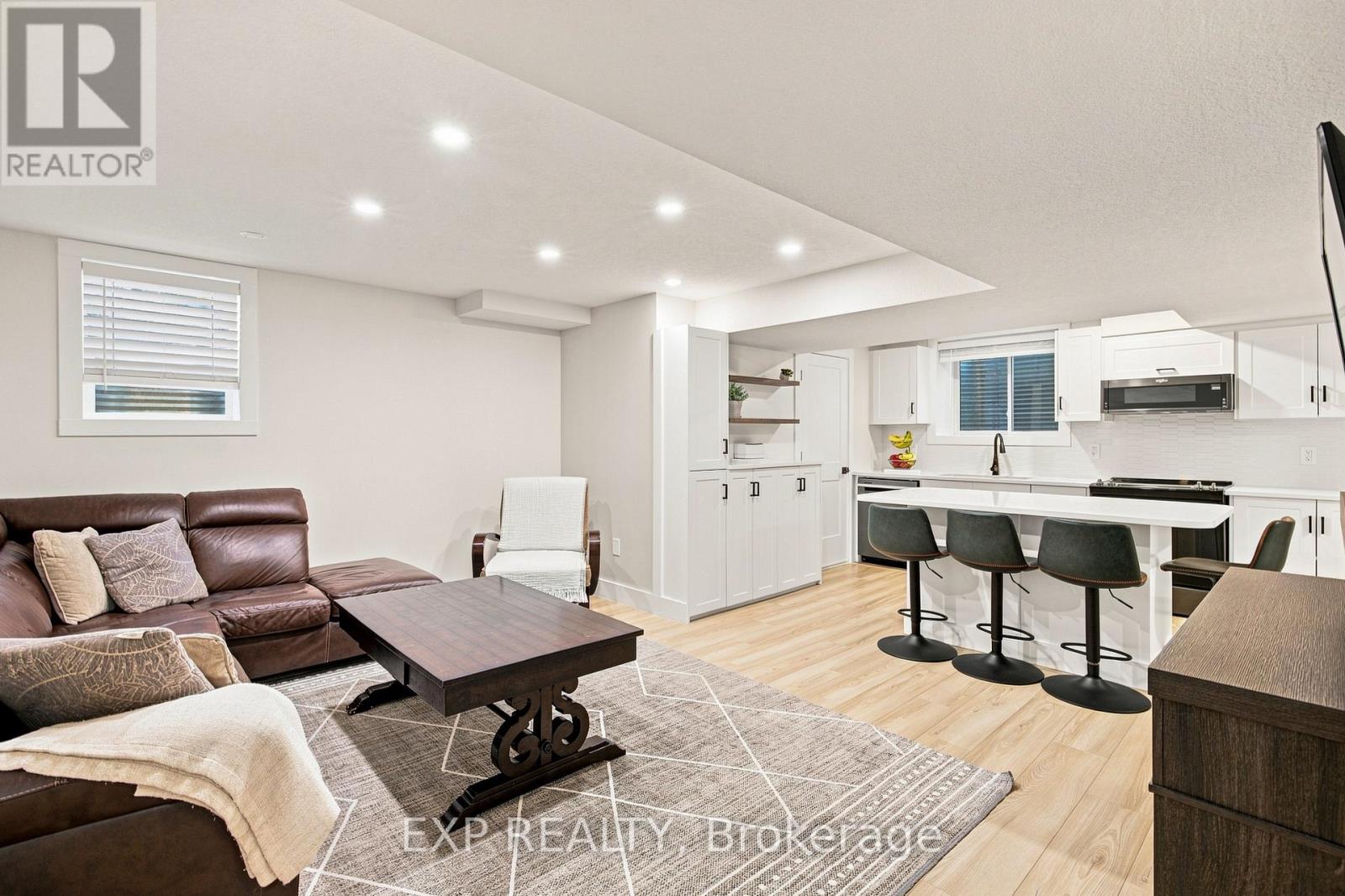 62 Corfield Drive, Kitchener, Ontario N2A 3W9 - Photo 46 - X13721272