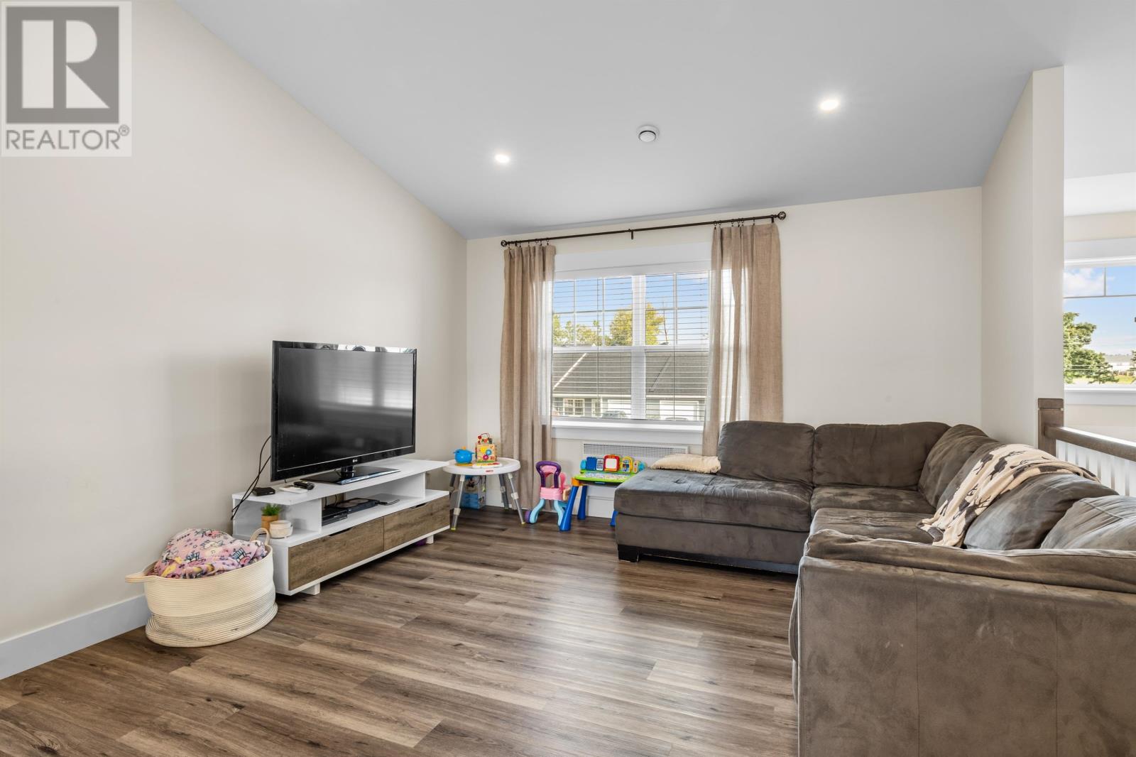43 Stephanie Drive, Cornwall, Prince Edward Island  C0A 1H4 - Photo 14 - 202621774