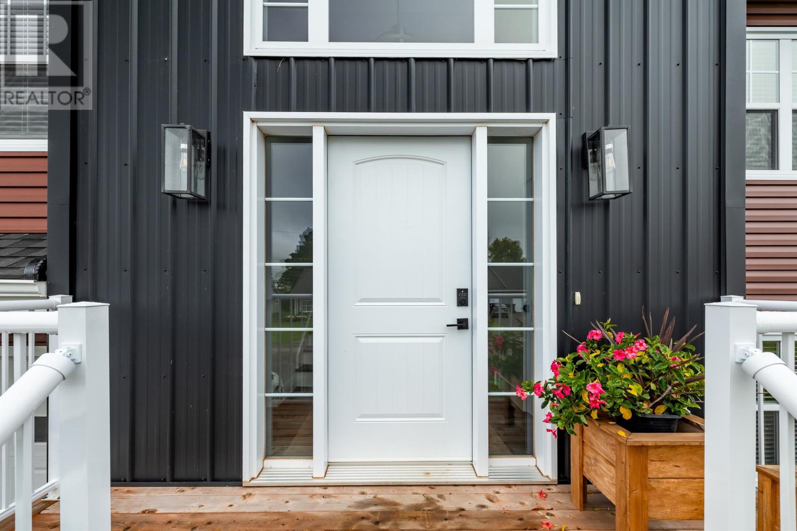 43 Stephanie Drive, Cornwall, Prince Edward Island  C0A 1H4 - Photo 4 - 202621774