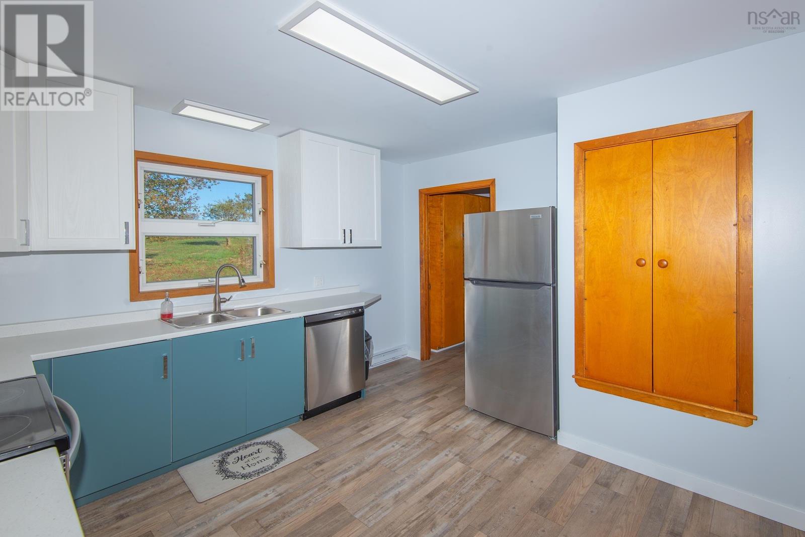 5956 Highway 1, Mavillette, Nova Scotia  B5A 5B3 - Photo 9 - 202608854