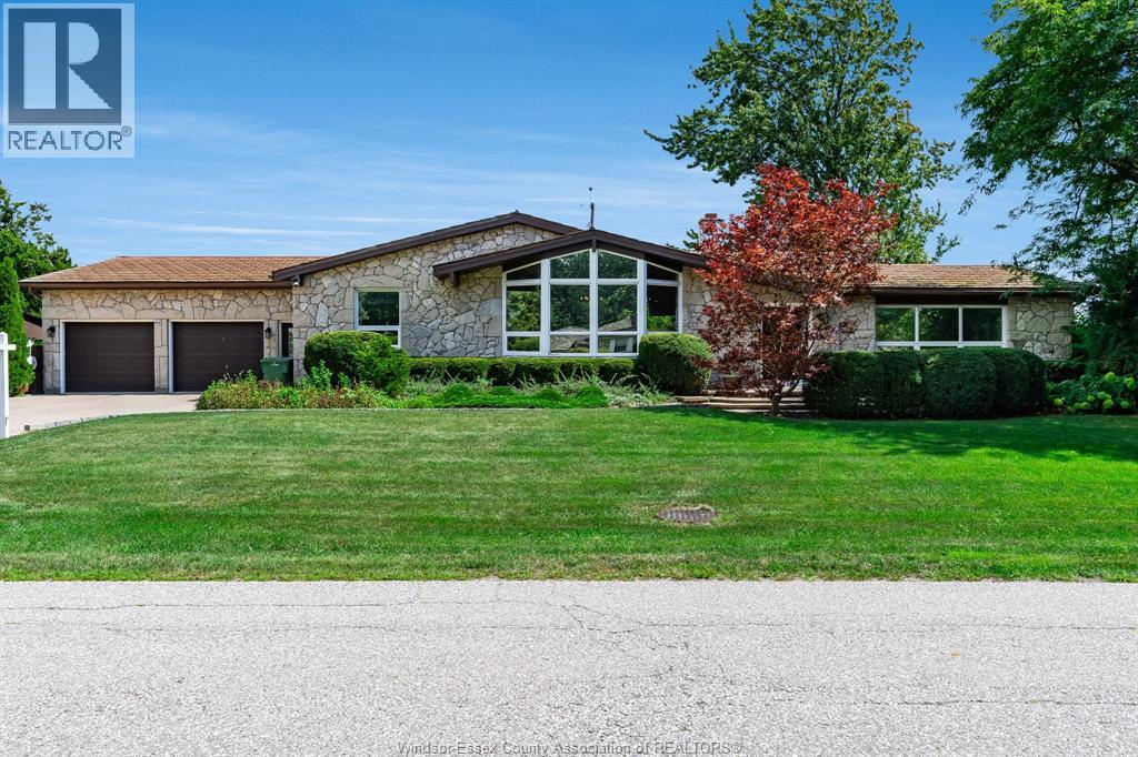 146 Gloucester Drive, Harrow, Ontario  N0R 1G0 - Photo 2 - 26021034