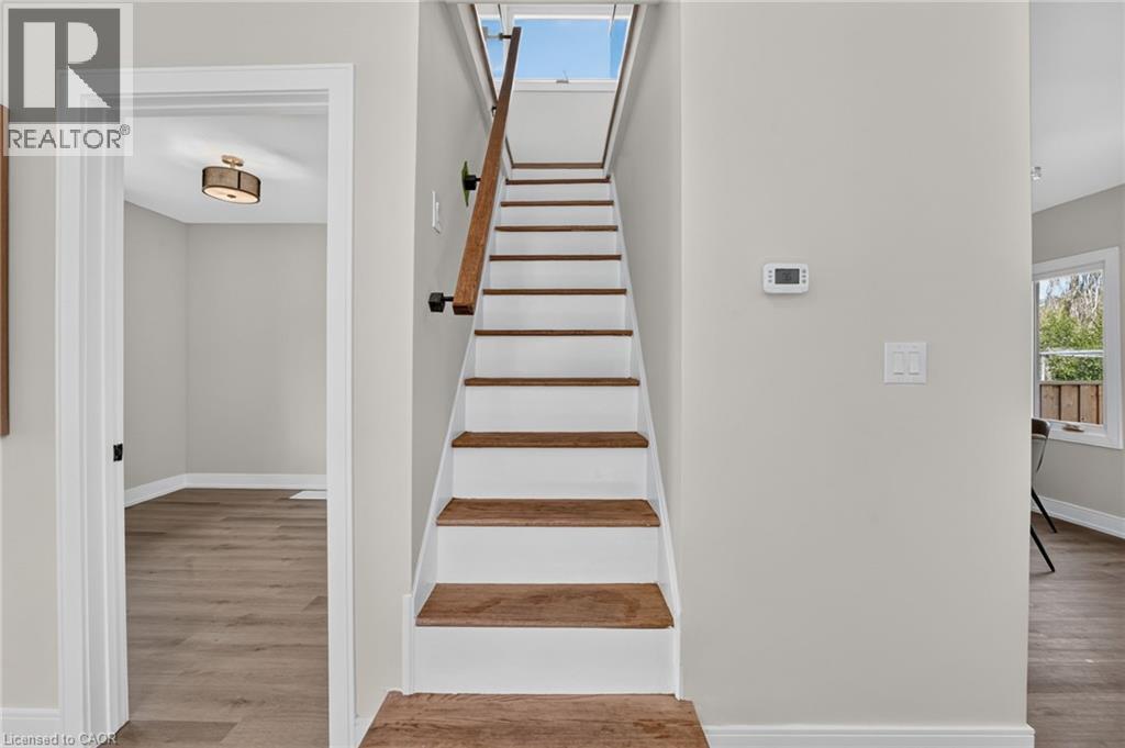 174 London Street N, Hamilton, Ontario  L8H 4C2 - Photo 28 - 40858254