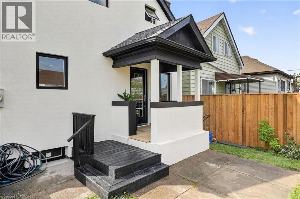 174 London Street N, Hamilton, Ontario  L8H 4C2 - Photo 45 - 40858254