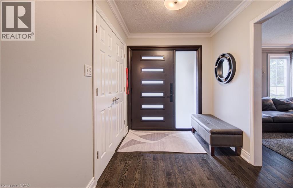7 Stock Court, Cambridge, Ontario  N3C 3R4 - Photo 4 - 40858399