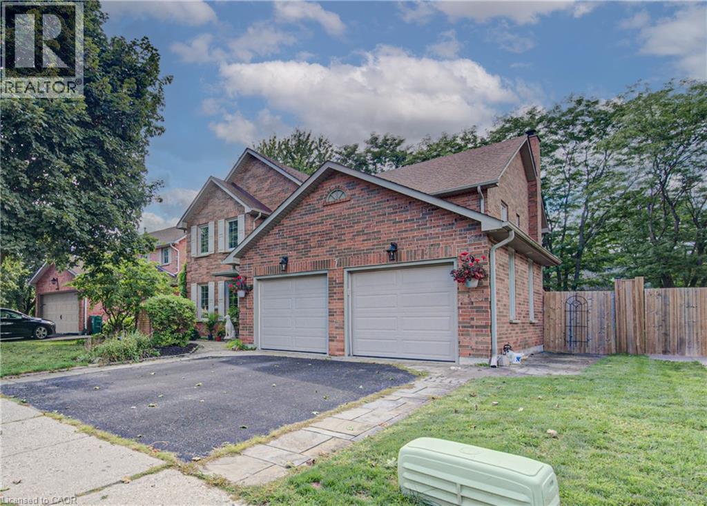 7 STOCK Court, Cambridge, Ontario