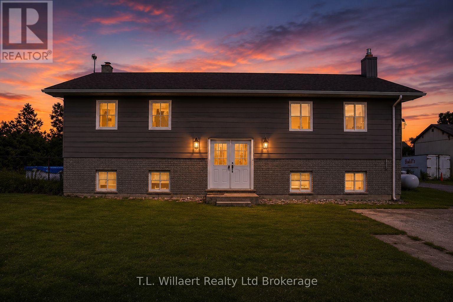 25130 Argyle Line, West Elgin, Ontario  N0L 2P0 - Photo 2 - X13577916