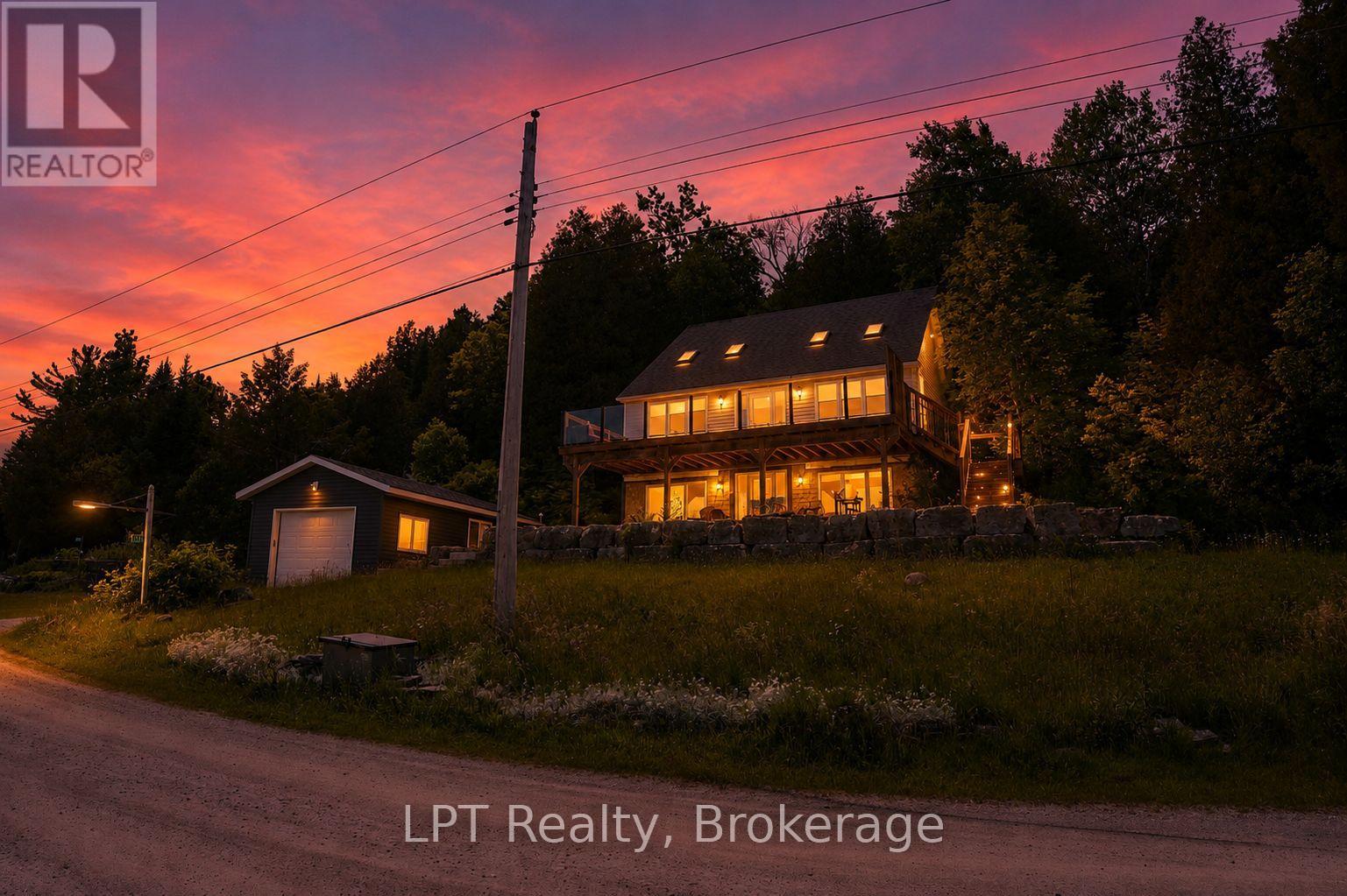 101 North Shore Road, Northern Bruce Peninsula, Ontario  N0H 1W0 - Photo 2 - X13501954