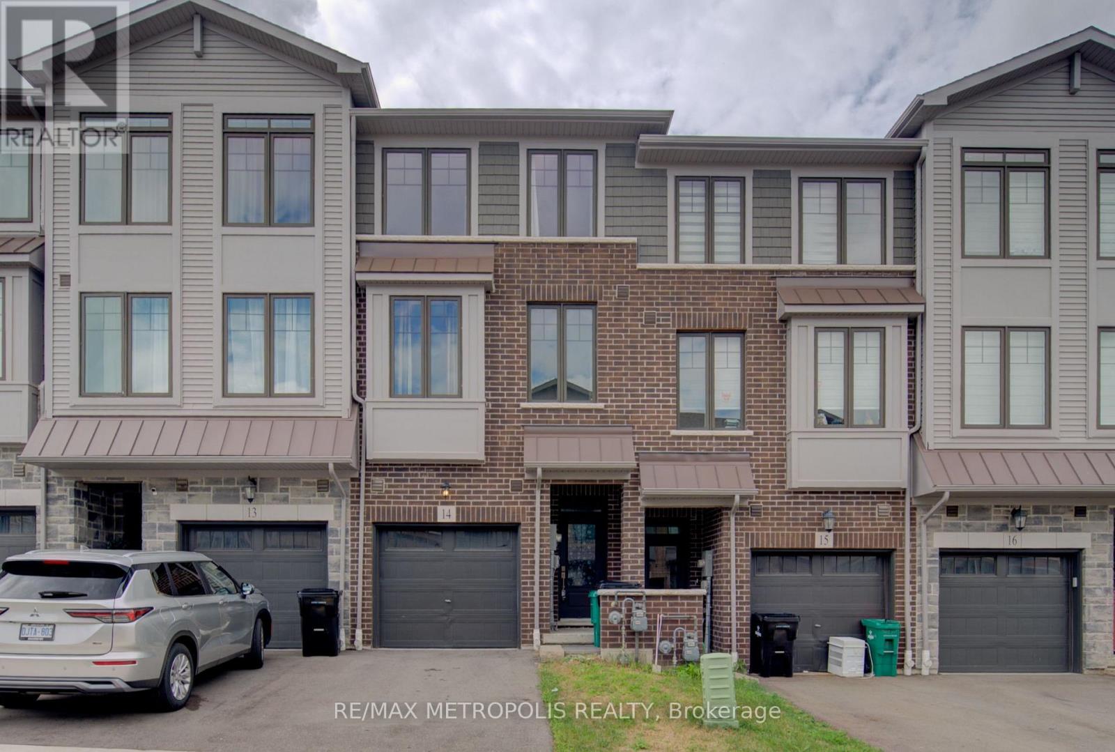 #14 - 10 BIRMINGHAM DRIVE, Cambridge, Ontario