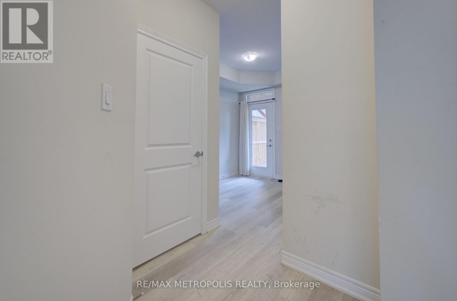 #14 - 10 Birmingham Drive, Cambridge, Ontario  N1R 0C6 - Photo 6 - X13717142