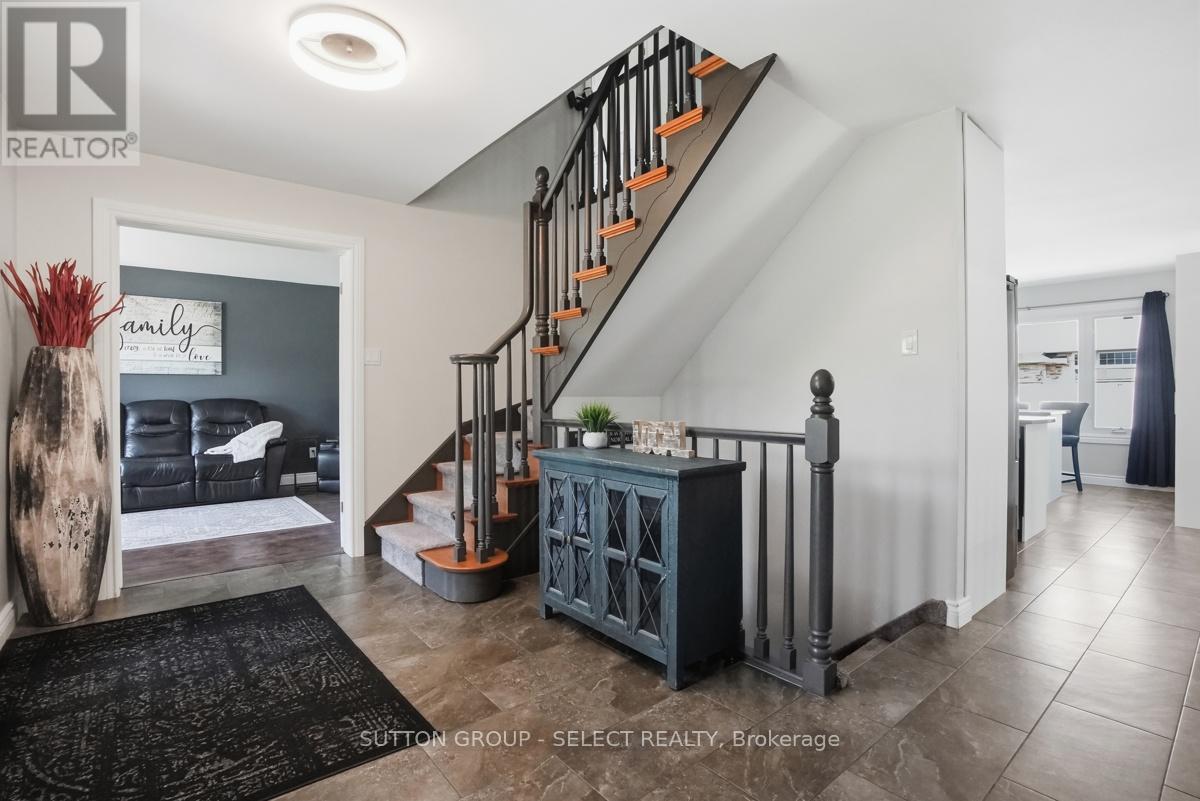 60 Edgevalley Road, London East, Ontario  N5Y 5M5 - Photo 9 - X13721538